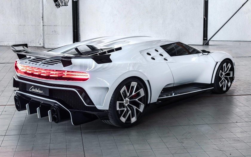 Бугатти Centodieci