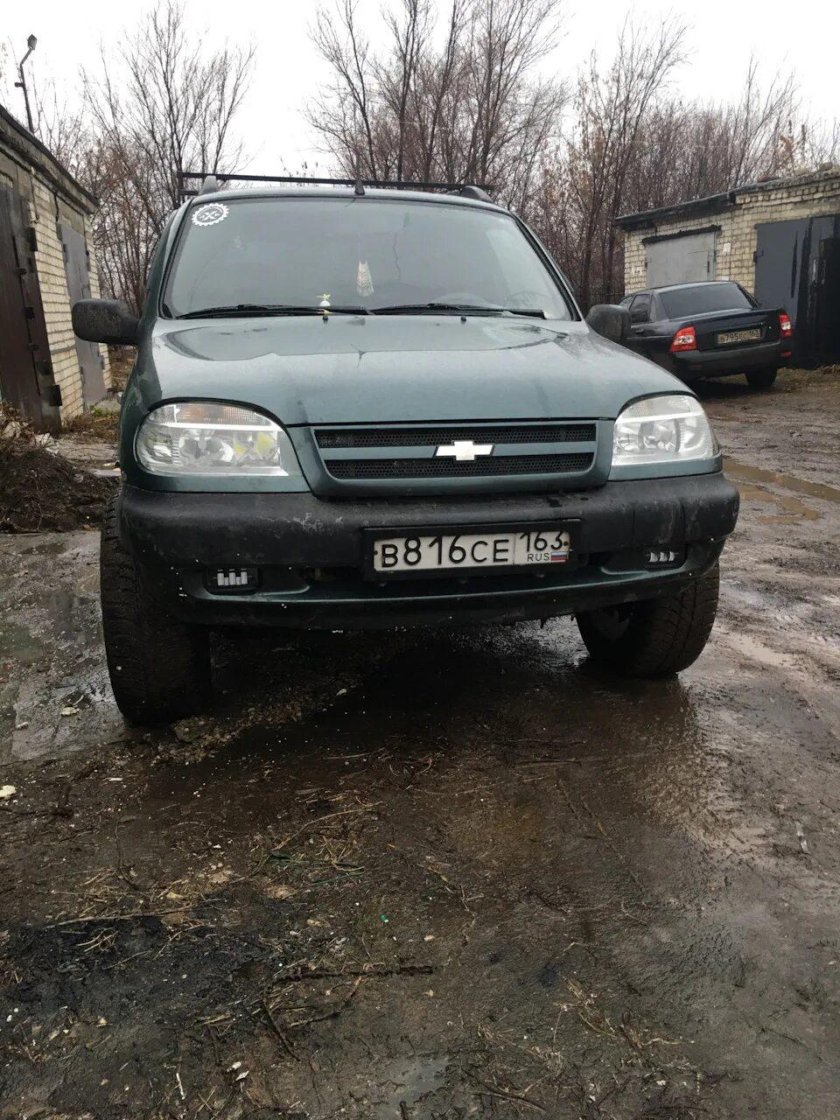 Нива шевроле 2004