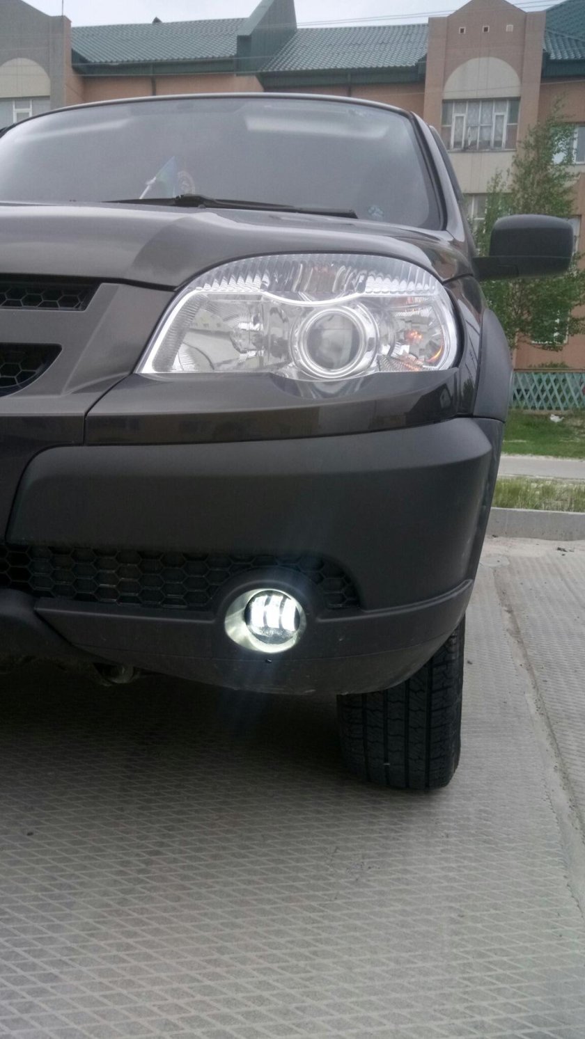 Лед противотуманки на ниву Шевроле