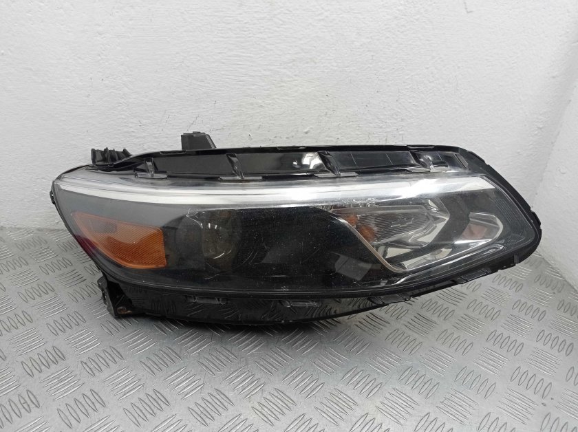 Фара прав chevrolet malibu