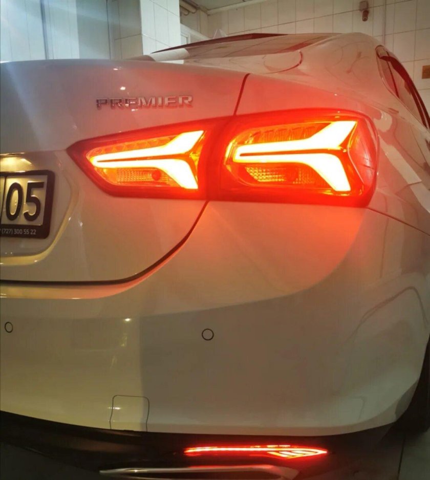 Malibu 9 задние фонари