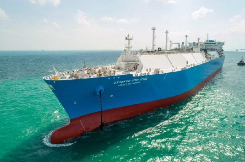 Танкер СПГ Великий Новгород