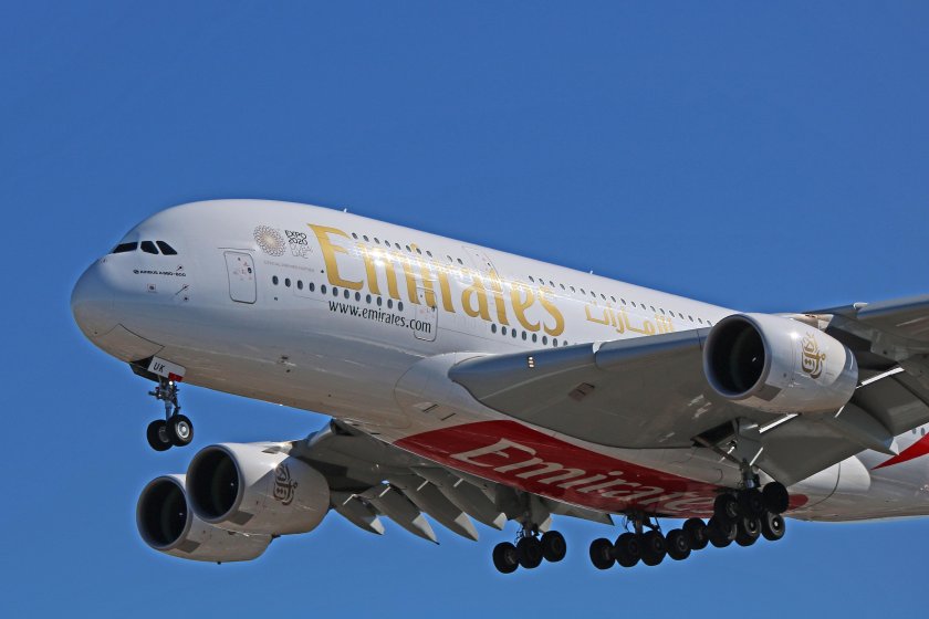 Эйрбас а380 800