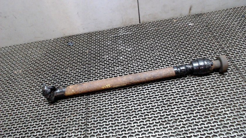 Карданный вал Chevrolet trailblazer