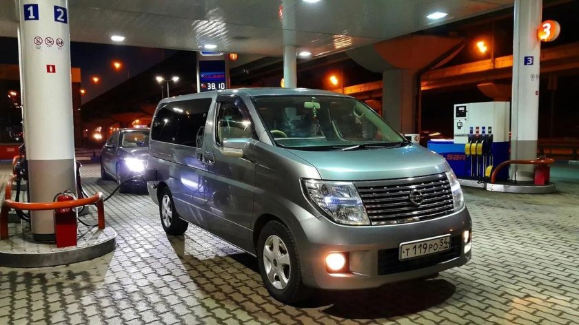 Nissan Elgrand 2005 2.5l технические характеристики