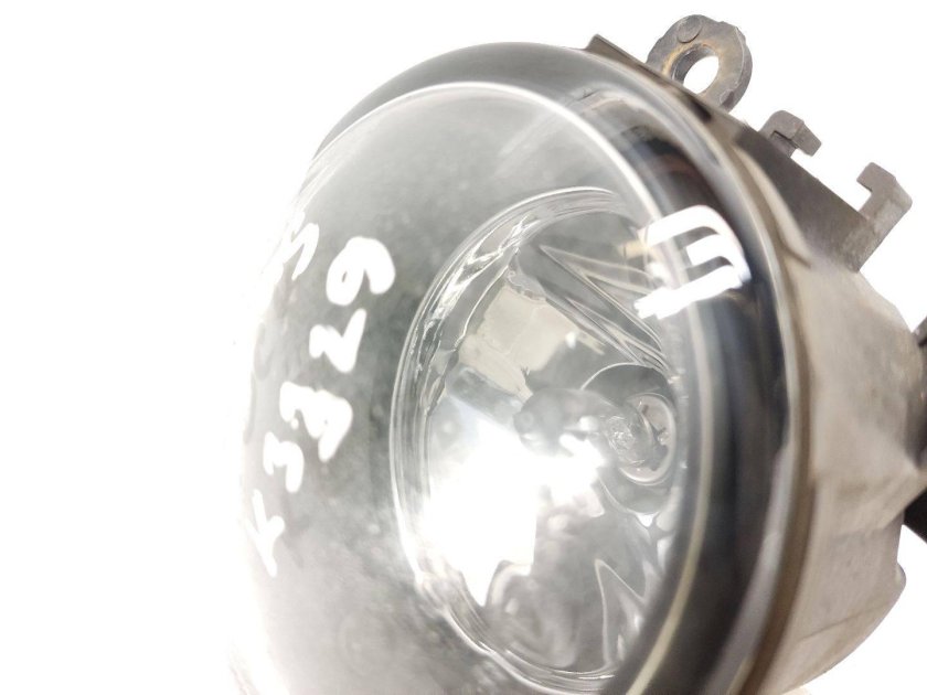 Фара противотуманная правая для ford focus 2