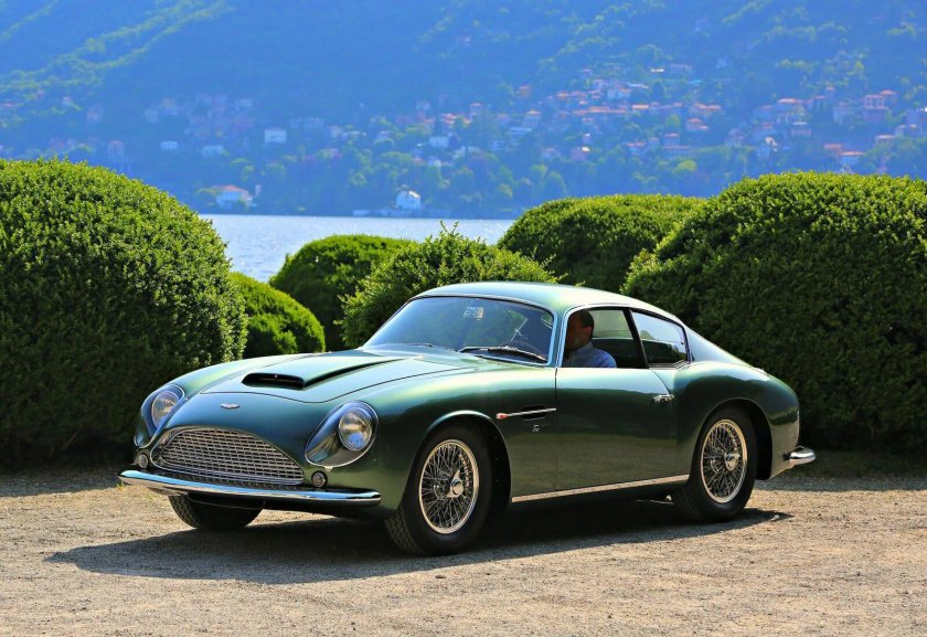Aston Martin db4
