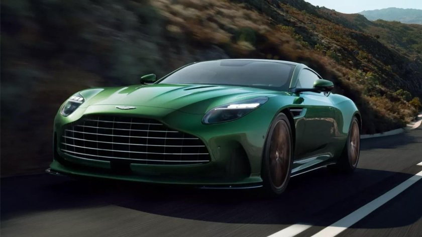 Новый Астон Мартин db12