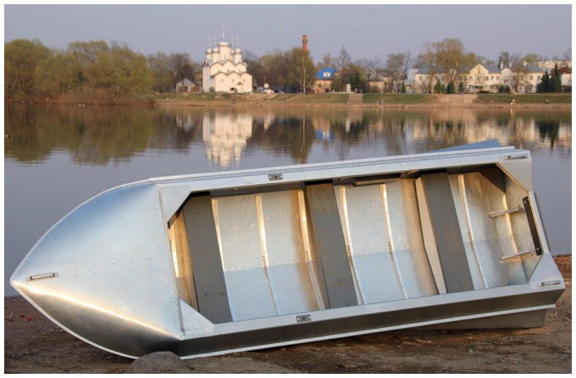 Алюминиевая лодка романтика-н 3.5 м. булями
