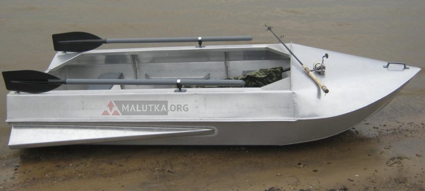 Алюминиевая лодка романтика-н 3.5 м. булями