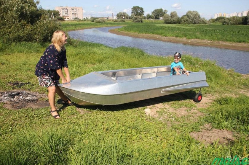 Лодка романтика 2 с булями