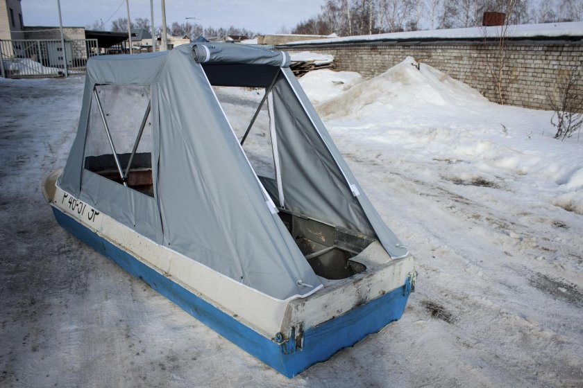 Тент для лодки