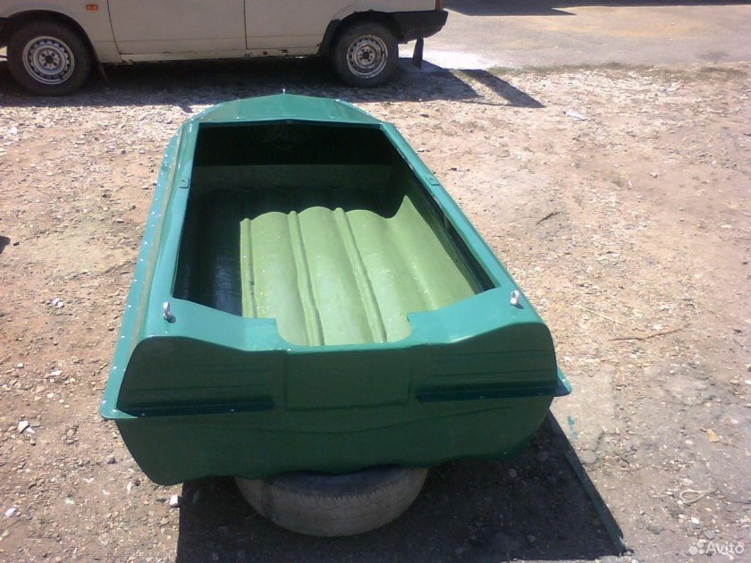 Лодка Джейн 450 из стеклопластика