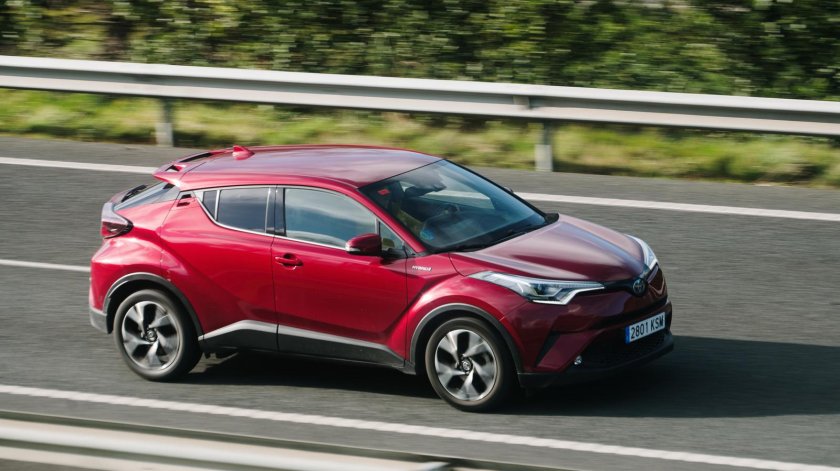 Toyota c hr hybrid