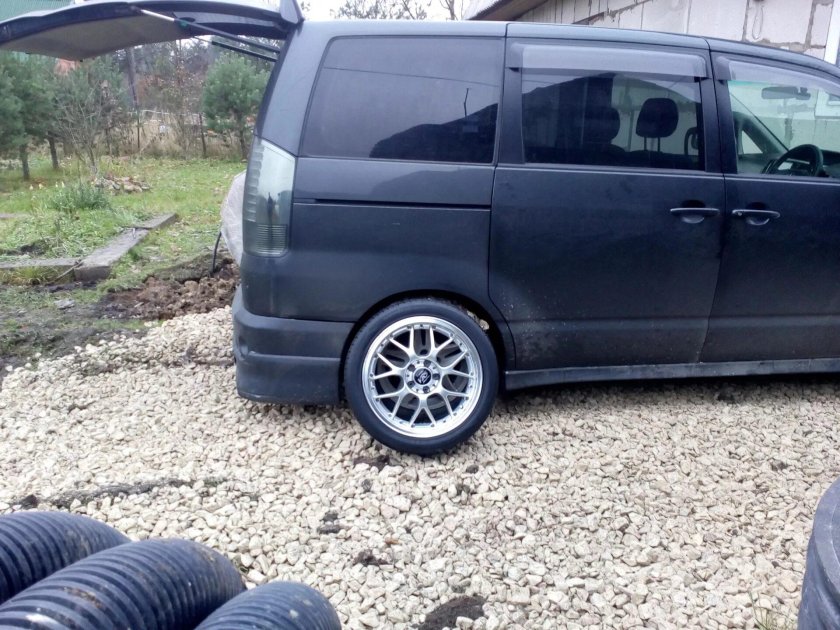 Диски для Тойота Вокси