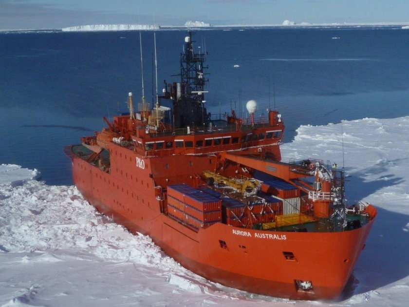 Малое экспедиционное судно