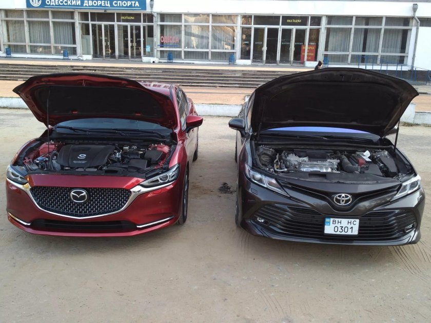 Toyota Camry vs Mazda 6