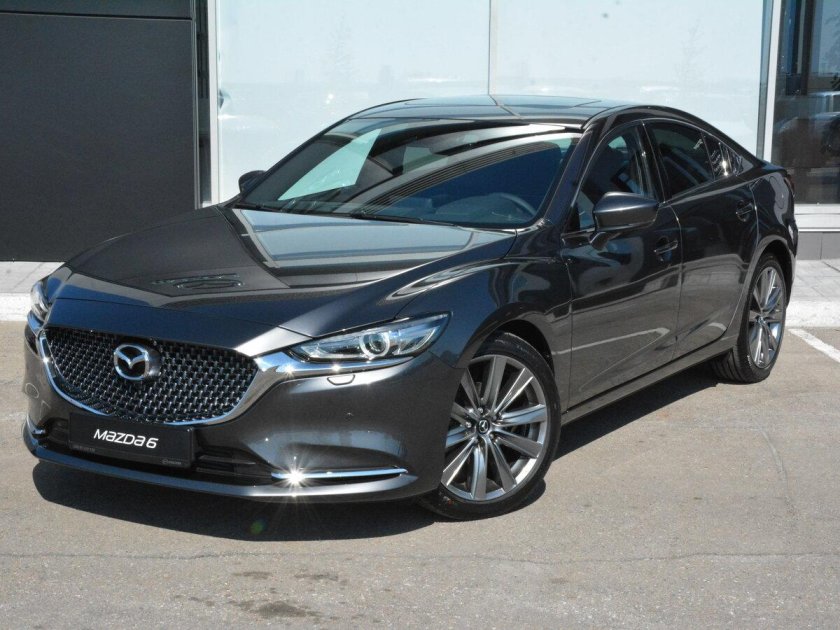 Мазда 6 2018 года черная