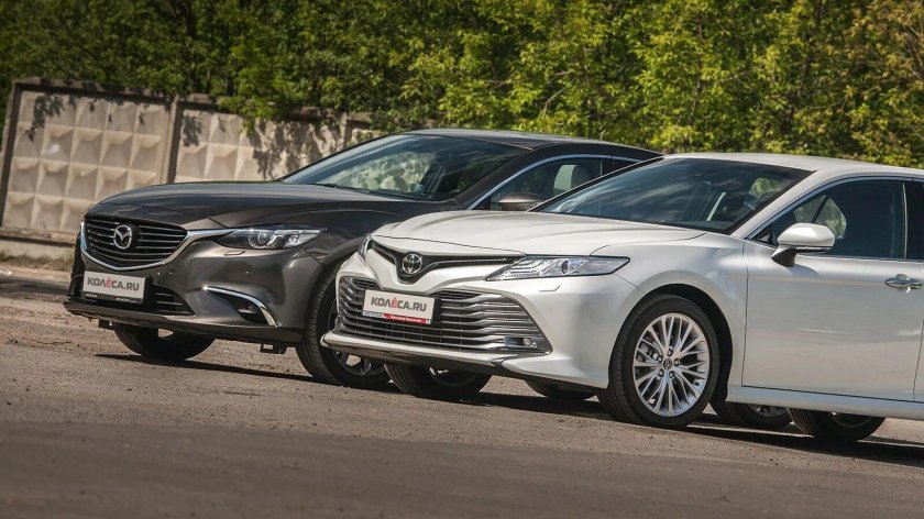 Toyota Camry vs Mazda 6