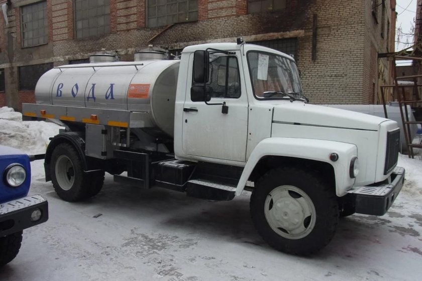 ЗИЛ 130 молоковоз
