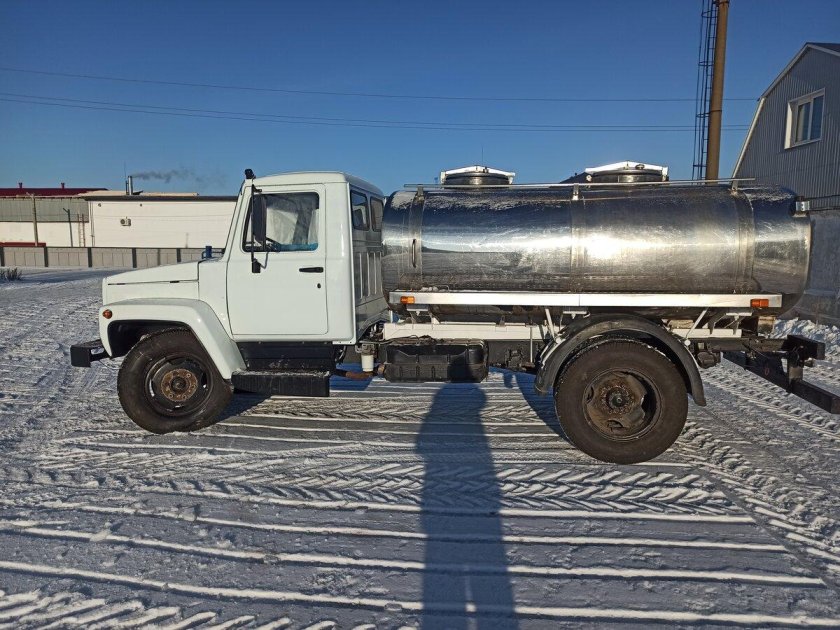 Газ 33086 молоковоз