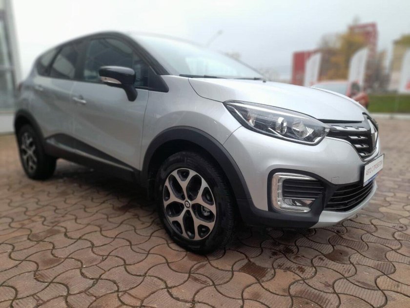 Рено Каптур 2021