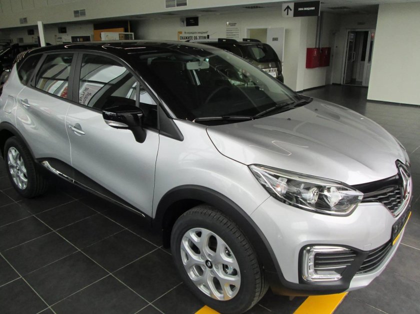 Рено Каптур 2021 серый