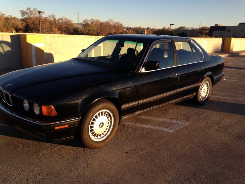 BMW 7 1989