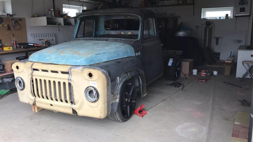 Тюнингованный ГАЗ 53