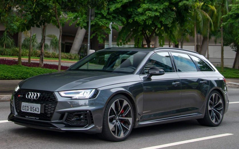 Ауди rs4 avant