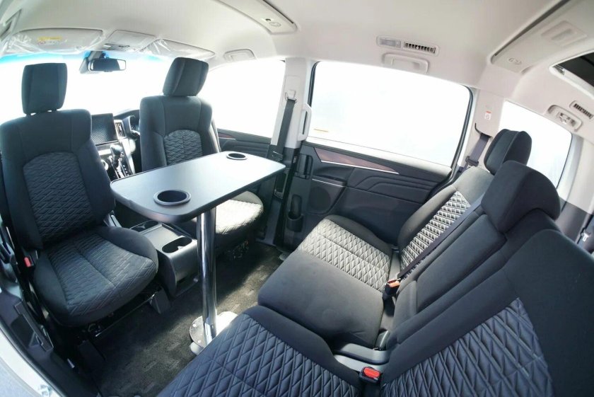 Митсубиси Делика д5 кемпер