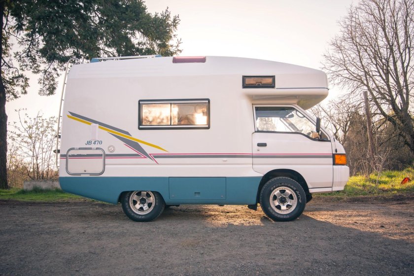 Митсубиси Делика автодом