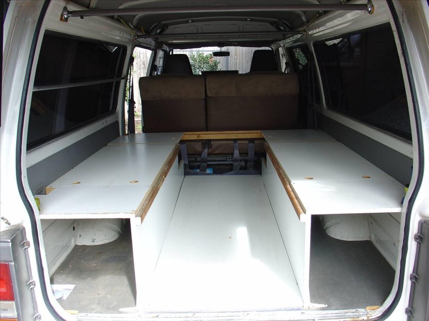 Mitsubishi Delica кемпер