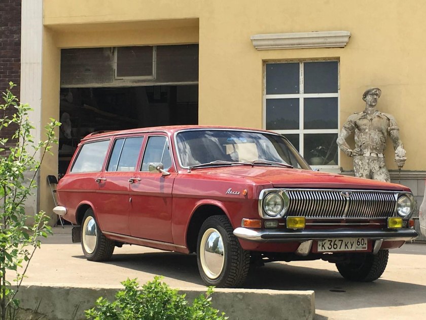 Волга ГАЗ 2402