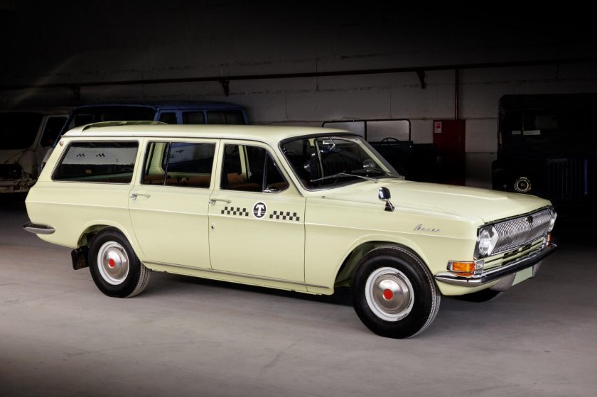 Волга 24 универсал