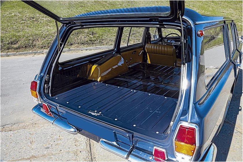 Волга ГАЗ 2402 универсал