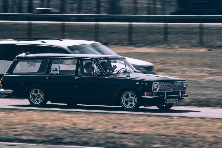 Волга ГАЗ 2402