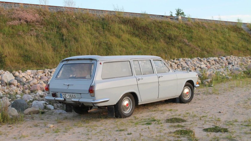 ГАЗ 24 универсал