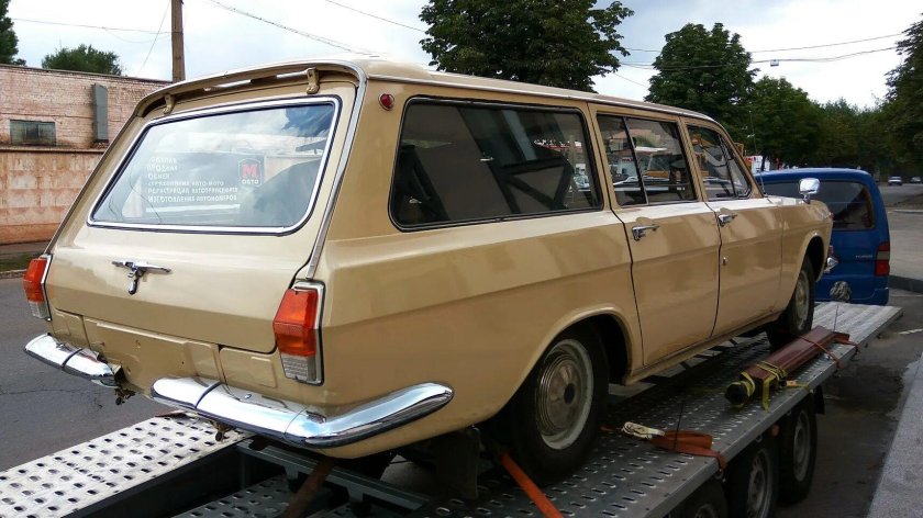Волга ГАЗ 2402 универсал