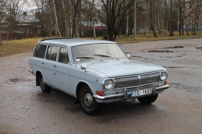 ГАЗ 24-77