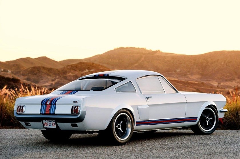 Форд Мустанг пони кар