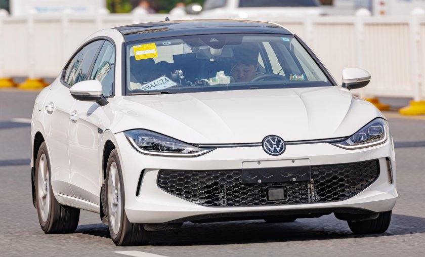 Автомобиль volkswagen