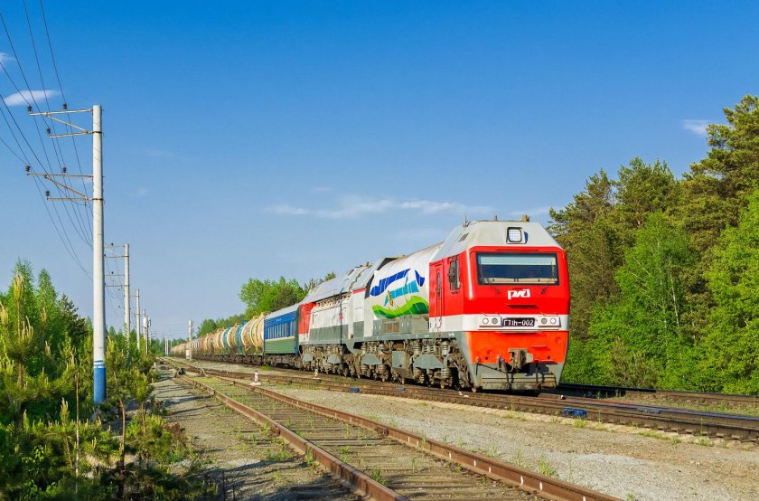 Газотурбовоз гт1h-002