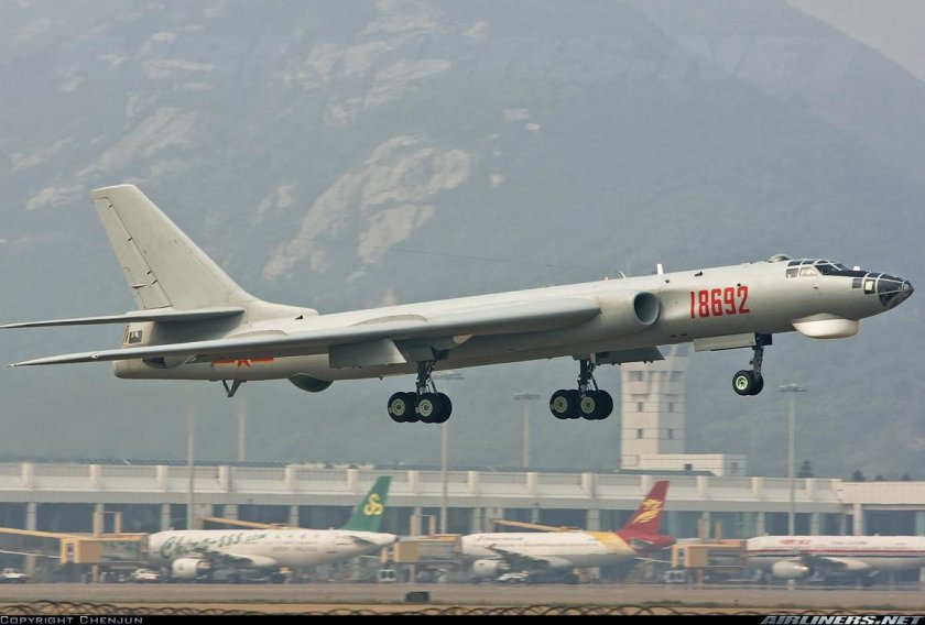 Хун-6к китайский стратегический бомбардировщик