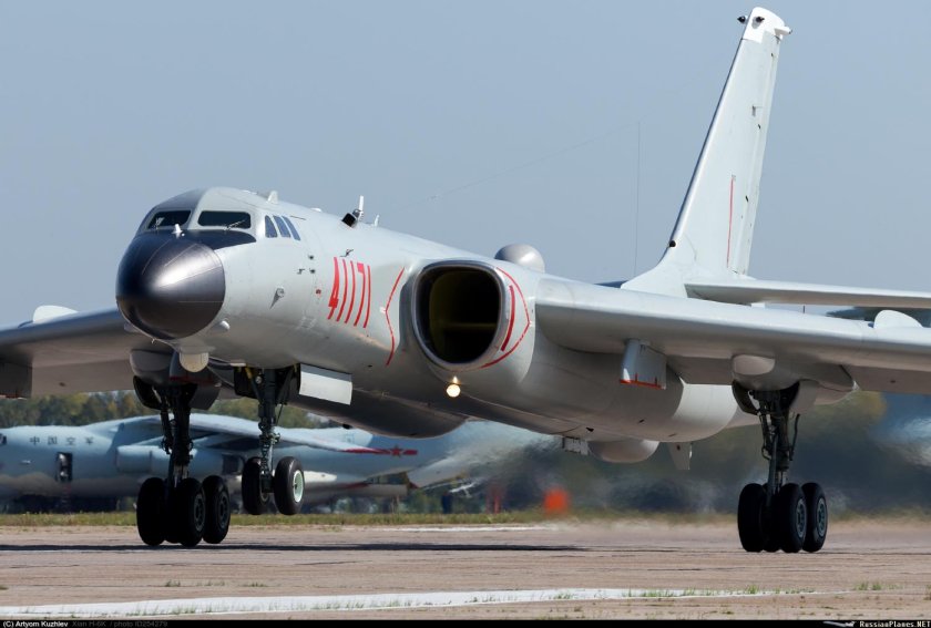 Хун 6к бомбардировщик