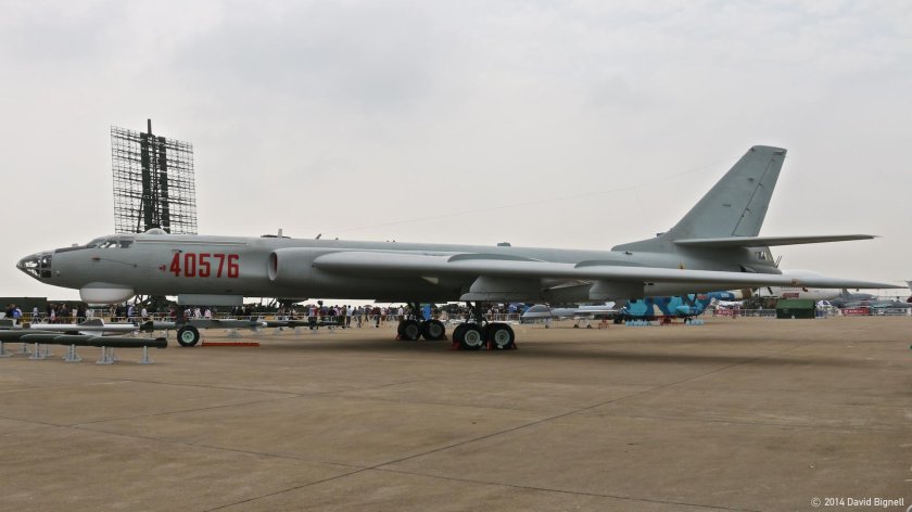 Хун 6к бомбардировщик