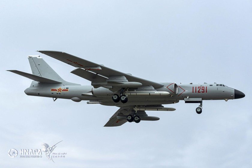 Китайский бомбардировщик Xian h 6k