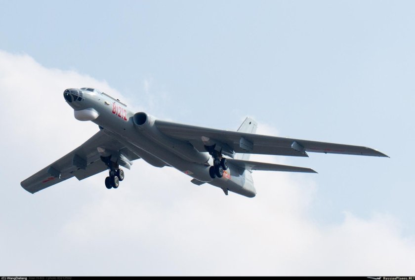 Китайский бомбардировщик h-6k