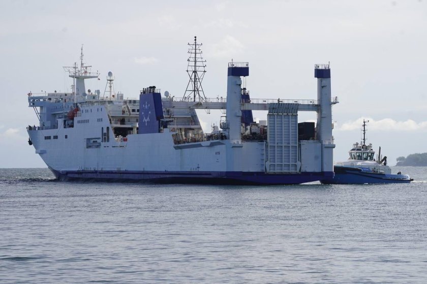 Паром укрферри украина грузия