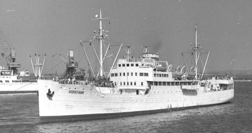 Научно-исследовательское судно витязь калининград